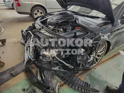 2015, Audi / A8, VIN: WAUZZZ4H2FN003993, 186454 км., gas