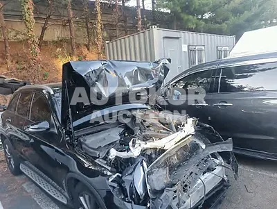 2019, Mercedes-Benz / GLC 350, VIN: WDC0G5EB5KF556995, hybrid