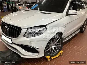 2016, Mercedes-Benz / GLE 63, VIN: WDCDA7EB0GA777701, gas