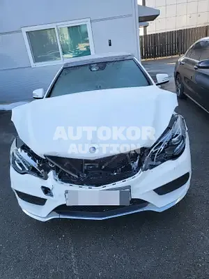 2015, Mercedes-Benz / E 200, VIN: WDDKK3EF9FF307695, 123802 км., gas, 1991 куб.см.