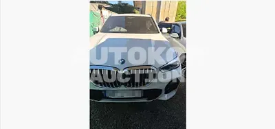 2022, BMW / X5, 107062 км., hybrid, 2998 куб.см.