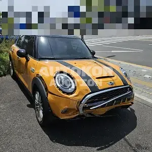 2016, MINI / Cooper, 63961 км., gas