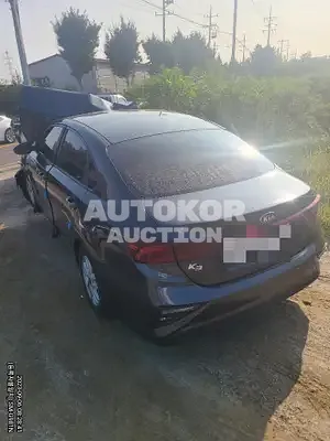 2019, BMW / Z1, VIN: KNAF241BEKA854648, 91363 км., gas