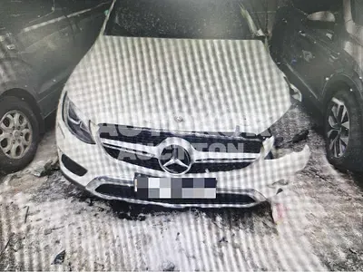 2019, Mercedes-Benz / GLC 300, gas, 1991 куб.см.