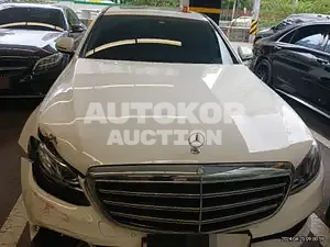 2016, Mercedes-Benz / E 220, 101381 км., diesel