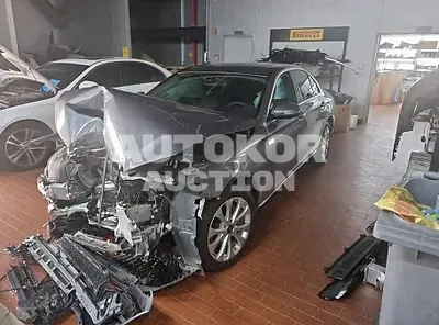 2018, Mercedes-Benz / E 300, VIN: WDDZF4KB3JA295964, 28085 км., gas
