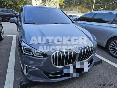2024, BMW / 220, 2535 км., gas