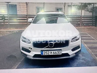 2024, Volvo / v90cc, VIN: YV1PZL126R1190376, 86051 км., hybrid