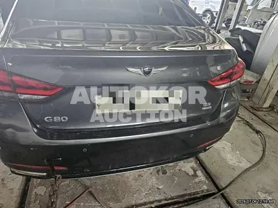 2018, Genesis / G80, 277170 км., gas, 3300 куб.см.