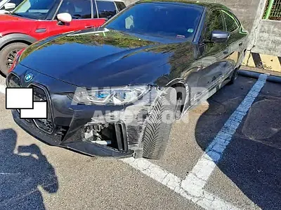 2022, Volvo / S40, VIN: WBY71AW03NFM96780, 17069 км., electric