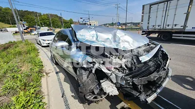 2019, Toyota / Camry, VIN: JTNB21HK8K3041052, 122818 км., hybrid