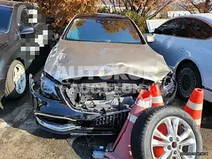2019, Mercedes-Benz / Maybach S 560, VIN: KL90A4AFGKZ100026, 35000 км., gas