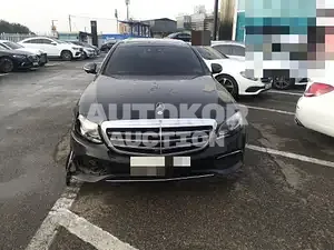 2019, Mercedes-Benz / E 300, 47412 км., gas