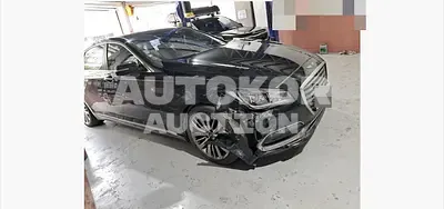 2016, Genesis / G80, 177156 км., gas, 3300 куб.см.