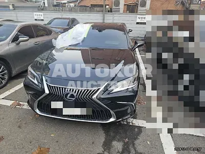 2021, Lexus / ES 300, 35000 км., hybrid