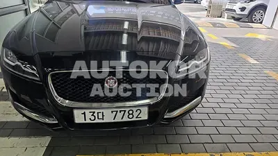 2017, Jaguar / XF, VIN: SAJBA4BN2HCY41965, 160000 км., diesel