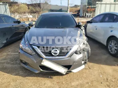 2017, Nissan / Altima, VIN: 1N4AL3AP7HC198682, 93221 км., gas