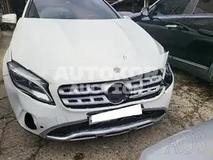 2019, Mercedes-Benz / GLA 220, VIN: WDCTG4FB2KJ609767, 45190 км., gas