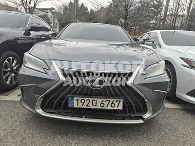 2025, Lexus / es300h, hybrid
