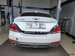 2019, Genesis / G70, VIN: KMTG341ADKU054651, 32257 км., gas