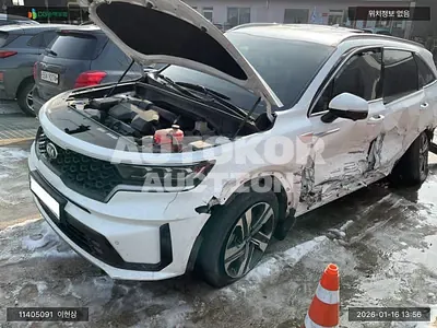 2020, Kia / Sorento, VIN: KNARH81GBMA001572, 42071 км., hybrid, 1598 куб.см.