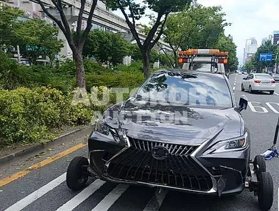 2022, Lexus / es300h, VIN: JTHBA1C19N2010116, 73911 км., hybrid, 2487 куб.см.