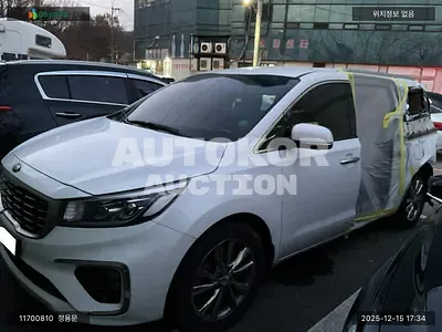 2018, Daimler / Limousine, VIN: KNAMB81ABKS519613, 158085 км., diesel, 2199 куб.см.