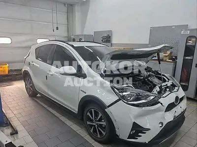 2021, Toyota / Prius C, VIN: JTDKDTB34M1143331, hybrid