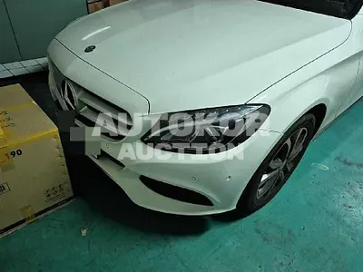 2015, Mercedes-Benz / C 200, 56440 км., gas, 1991 куб.см.