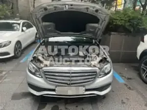 2017, Mercedes-Benz / E 300, VIN: WDDZF4KBXHA193300, 300000 км., gas