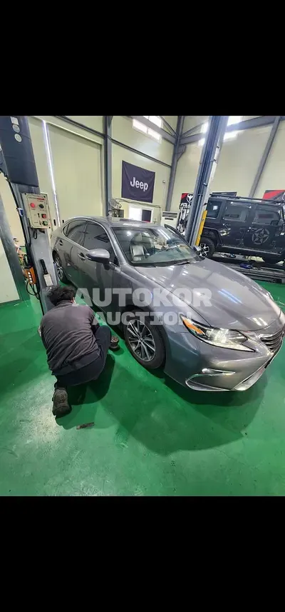 2016, Lexus / ES 300, 290000 км., hybrid