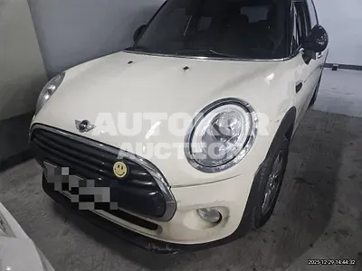 2018, MINI / cooper five-door, 128278 км., diesel