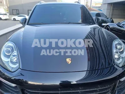 2017, Porsche / Cayenne, VIN: WP1AF2929HKA31300, diesel