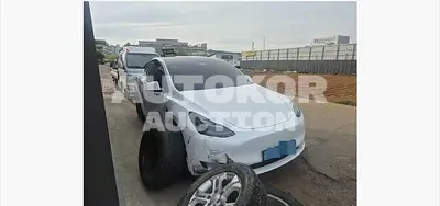 2024, Tesla / Model Y, 37797 км., electric, 173 куб.см.