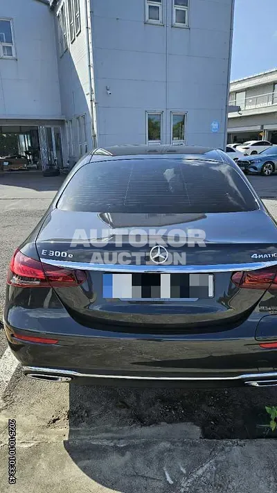 2023, Mercedes-Benz / E 300, 11887 км., hybrid