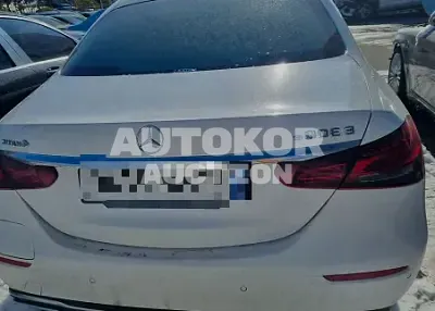 2021, Mercedes-Benz / E 300, VIN: W1KZF5EB7MA890936, 39337 км., hybrid