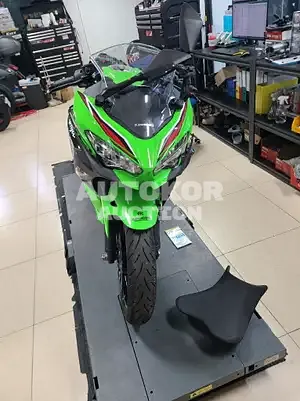 2023, Ferrari / 400, 10000 км., gas