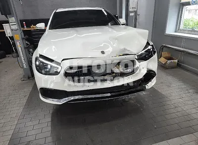 2022, Mercedes-Benz / E 350, VIN: W1KZF8GB2NB046538, 2947 км., hybrid