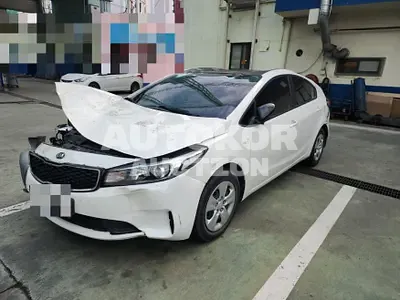 2017, BMW / Z1, 60766 км., gas