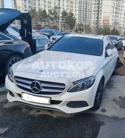 2016, Mercedes-Benz / C 200, 67175 км., gas