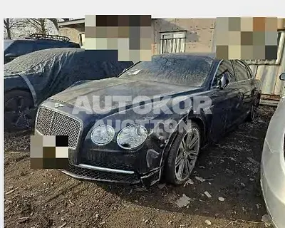 2017, Bentley / Flying Spur, 143203 км., gas, 5988 куб.см.