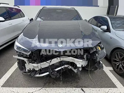 2022, BMW / 530, 50498 км., hybrid, 2993 куб.см.