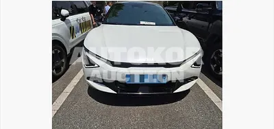 2025, Kia / ev6, 73403 км., electric, 697 куб.см.