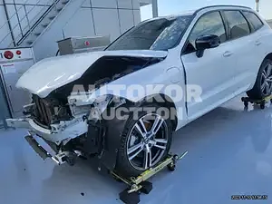 2021, Volvo / XC60, 48210 км., hybrid