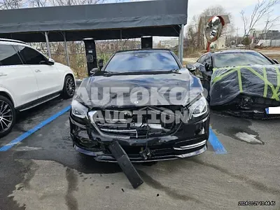 2020, Mercedes-Benz / S 560, VIN: WDDUG8GB2LA526959, 91594 км., gas