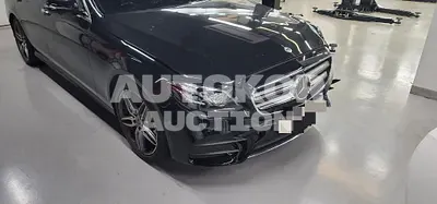 2020, Mercedes-Benz / E 300, 92025 км., gas