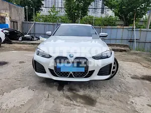 2022, Volvo / S40, VIN: WBY71AW06NFM61876, 37204 км., electric, 211 куб.см.