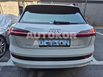 2021, Audi / e-tron, 69589 км., electric
