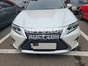2016, Lexus / ES 350, VIN: JTHBK1GG8G2244360, 63649 км., gas