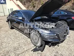 2022, Genesis / G80, 11000 км., gas, 2497 куб.см.
